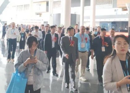2025亚洲国际交通展览会暨交通工程建设供应链展
